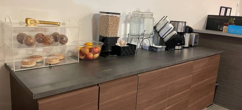 韦斯特波特酒店(Westport Inn)图片