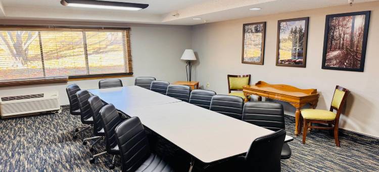 斯蒂尔沃特温德姆美吟温德姆酒店(AmericInn by Wyndham Stillwater)图片