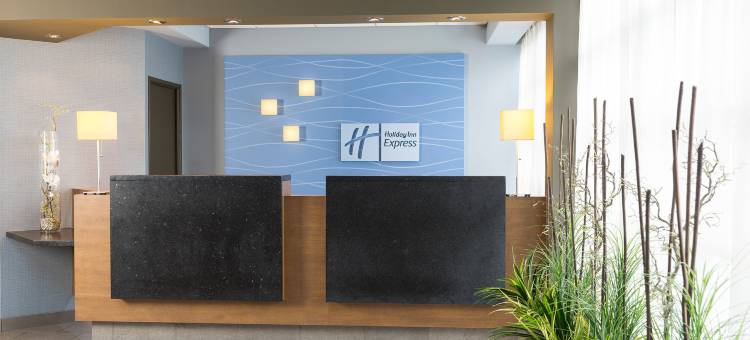 Holiday Inn Express 魁北克城(圣 - 福伊)(Holiday Inn Express Quebec Sainte-Foy)图片