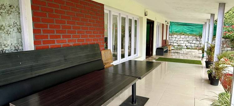 尼尔吉里斯旅馆(Nilgiris Inn)图片