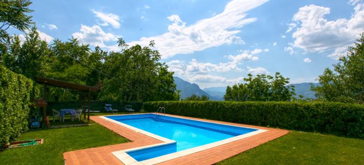 Mansion in San Valentino with Pool图片