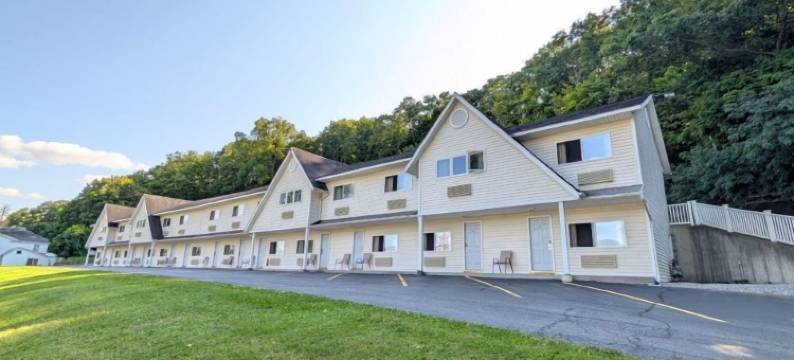 瀑布汽车旅馆(The Falls Motel)图片