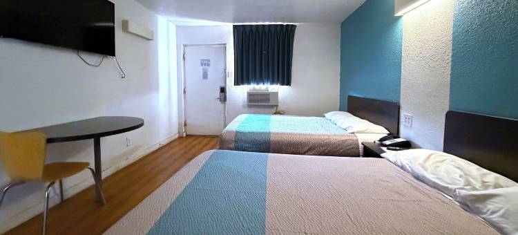 杰克森维尔贸易风汽车旅馆 TX US 69(Trade Wind Motel Jacksonville TX US 69)图片