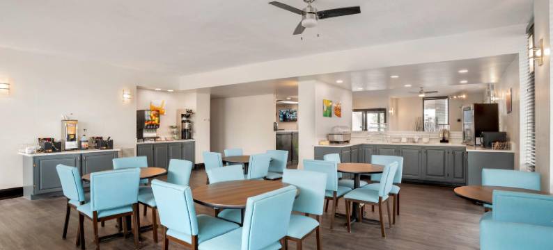 弗利品质酒店(Quality Inn)图片