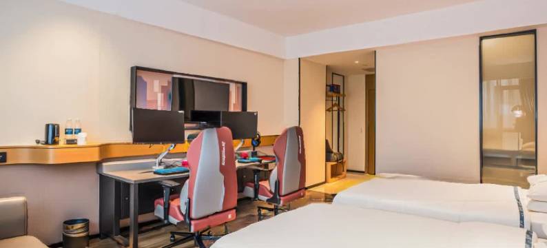 青喵电竞民宿(恭城金茶江城市花园店)图片