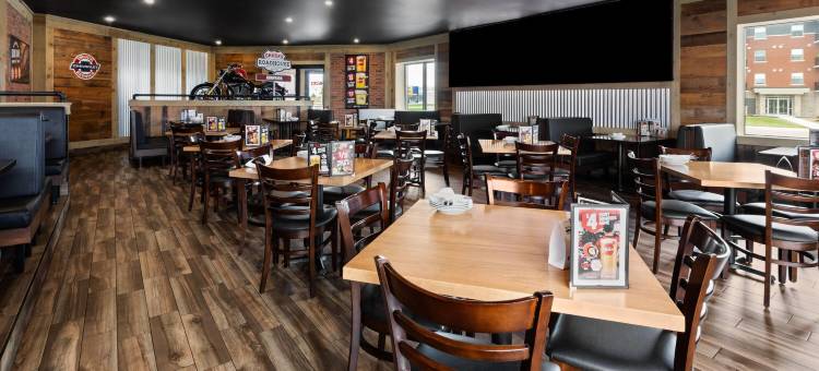 Ramada by Wyndham Arnprior(Ramada by Wyndham Arnprior)图片