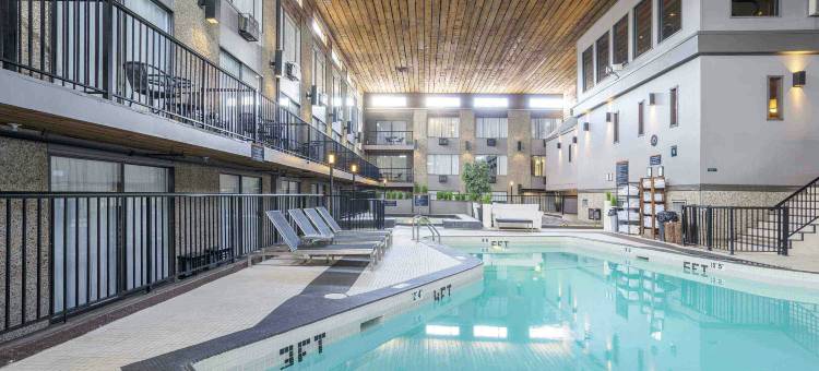 基洛纳桑德曼套房酒店(Sandman Hotel & Suites Kelowna)图片