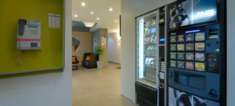 威斯巴登火车总站B&B酒店(B&B HOTEL Wiesbaden-Hbf)图片