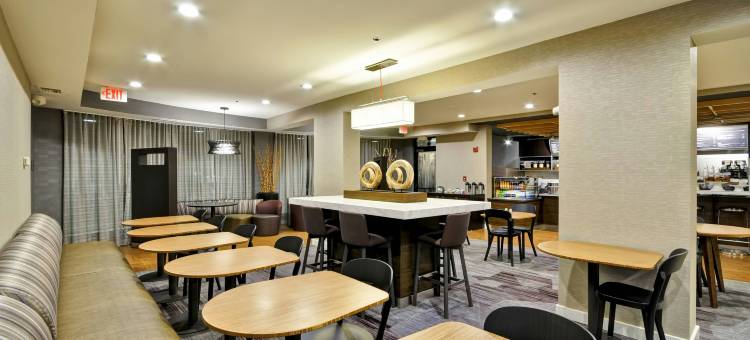 杰克逊维尔机场东北万豪万怡酒店(Courtyard Jacksonville Airport Northeast)图片