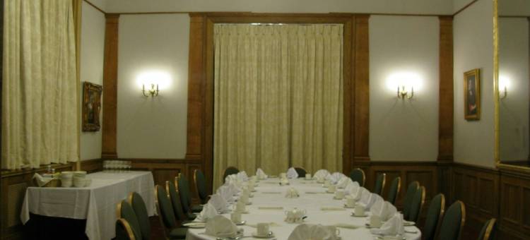 威灵顿豪尔酒店(Willington Hall Hotel)图片