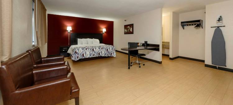 红顶酒店-杰克逊维尔游轮港(Red Roof Inn Jacksonville - Cruise Port)图片
