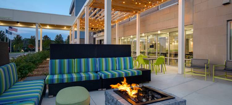 大急流城机场希尔顿惠庭酒店(Home2 Suites by Hilton Grand Rapids Airport)图片