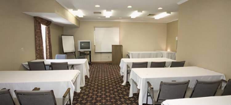 印第安纳波利斯西北温德姆呗盟酒店(Baymont by Wyndham Indianapolis Northwest)图片