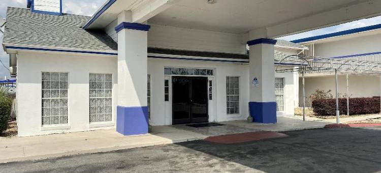 佛罗里达玛丽安娜 6 号汽车旅馆(Motel 6 Marianna, FL)图片