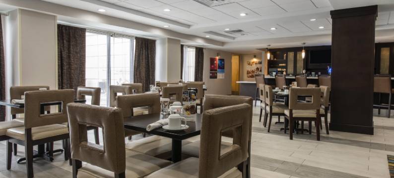 萨凡纳南部 I-95 智选假日酒店(Holiday Inn SAVANNAH S - I-95 GATEWAY by IHG)图片