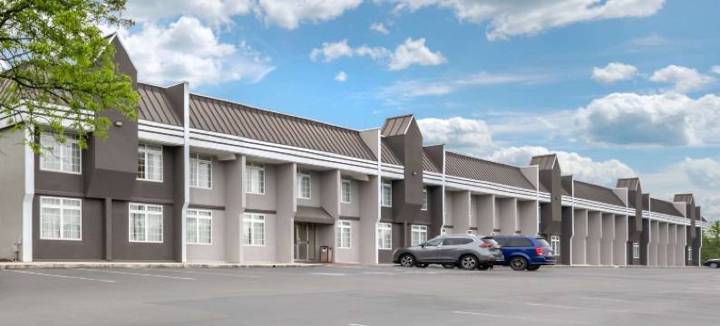 Clarion Hotel Conference Center New Cumberland图片