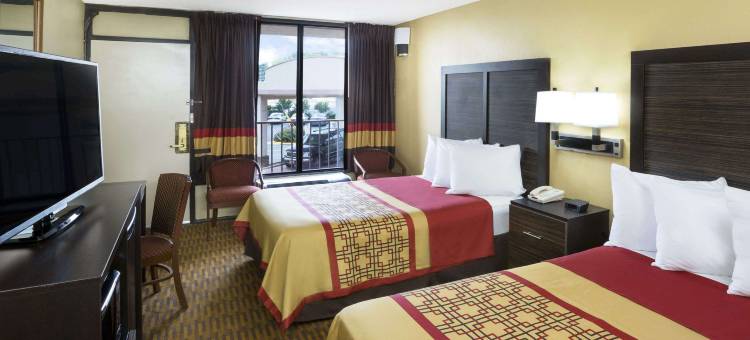 哥伦布北摩尔堡温德姆戴斯酒店(Days Inn by Wyndham Columbus-North Fort Moore)图片