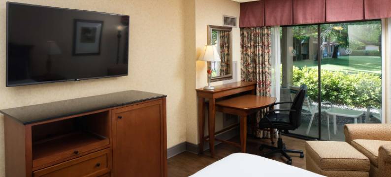 雷丁红狮酒店(Red Lion Hotel Redding)图片