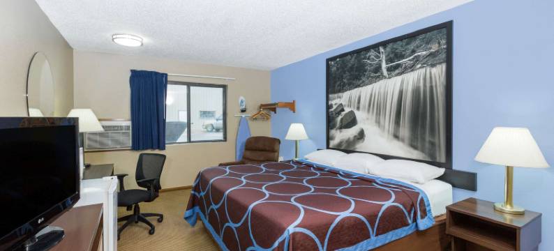 曼哈顿温德姆速8酒店(Super 8 by Wyndham Manhattan KS)图片