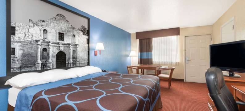 圣安东尼奥I-10速8酒店(Super 8 by Wyndham San Antonio at I-10)图片