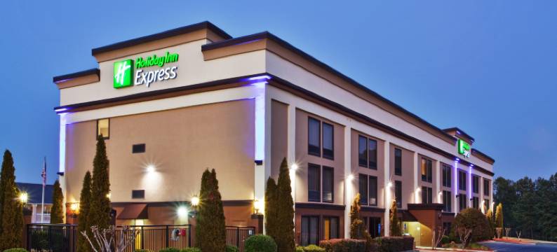 Holiday Inn Express 桃树角 - 诺克罗斯(Holiday Inn Express PEACHTREE CORNERS-NORCROSS by IHG)图片