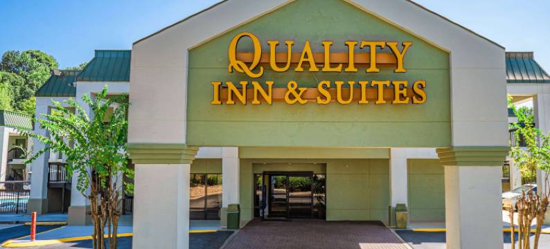 凯艺套房酒店(Quality Inn & Suites Near Six Flags - Austell)图片