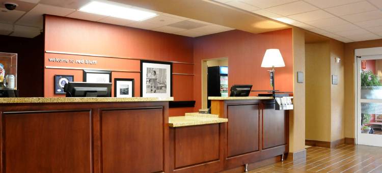 希尔顿欢朋套房酒店-雷德布拉夫(Hampton Inn & Suites Red Bluff)图片