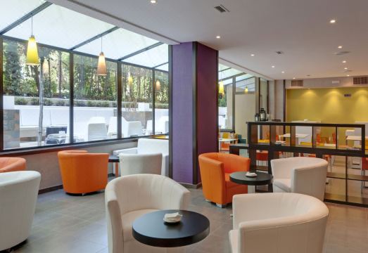 Senator Barajas Hotel Overview