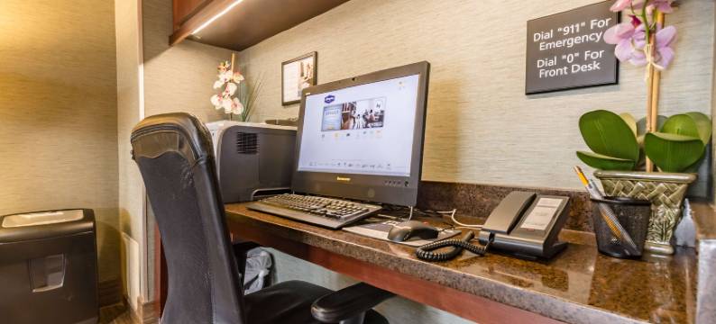 温彻斯特大学商城欢朋酒店(Hampton Inn Winchester-University/Mall Area)图片