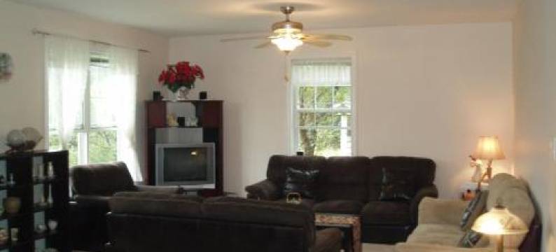 巴布灵布鲁克别墅(Bubbling Brook Cottages)图片