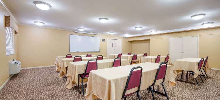 Best Western Deer Park Inn  Suites图片