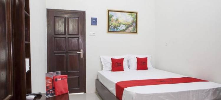 红多兹酒店-近外南梦巴鲁站(RedDoorz Near Banyuwangi Baru Station)图片