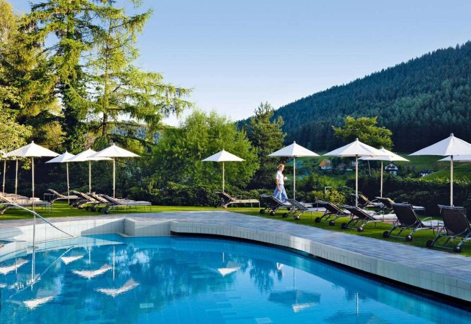 Hotel Traube Tonbach Over view