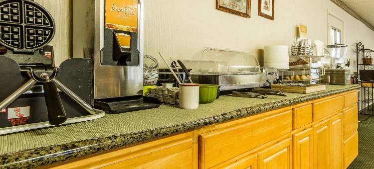 硅谷凯艺套房酒店(Quality Inn & Suites Silicon Valley)图片