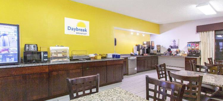 丰迪拉克戴斯酒店(Days Inn by Wyndham Fond du Lac)图片