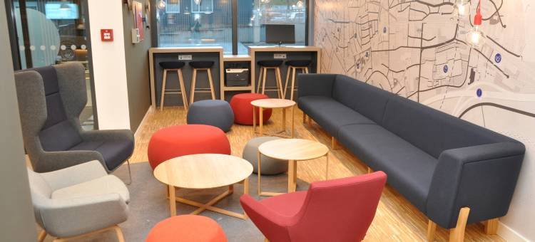 辛德芬根智选假日酒店(Holiday Inn Express Sindelfingen)图片