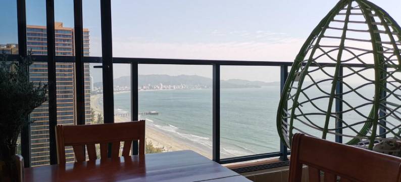 惠州万科双月湾二期楼王21栋21楼海景民宿图片