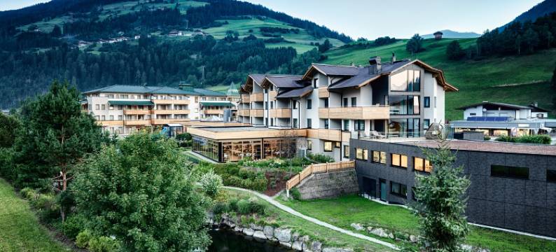 锡利安运动酒店及度假村(Dolomiten Residenz - Sporthotel Sillian)图片
