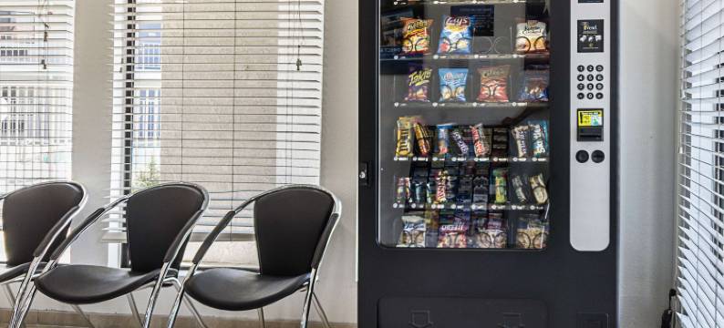 弗雷斯诺6号汽车旅馆 - 北巴求大道(Motel 6 Fresno, CA)图片