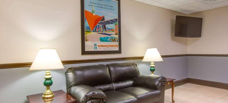 贝克利豪生酒店(Howard Johnson by Wyndham Beckley)图片