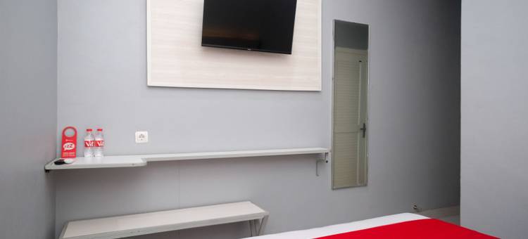 近北加浪岸收费站出口红多兹酒店(RedDoorz Near Exit Tol Pekalongan)图片