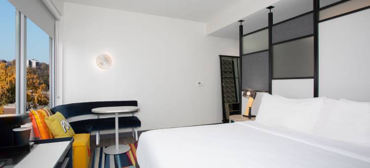 奥马哈阿克萨本村雅乐轩酒店(Aloft Omaha Aksarben Village)图片