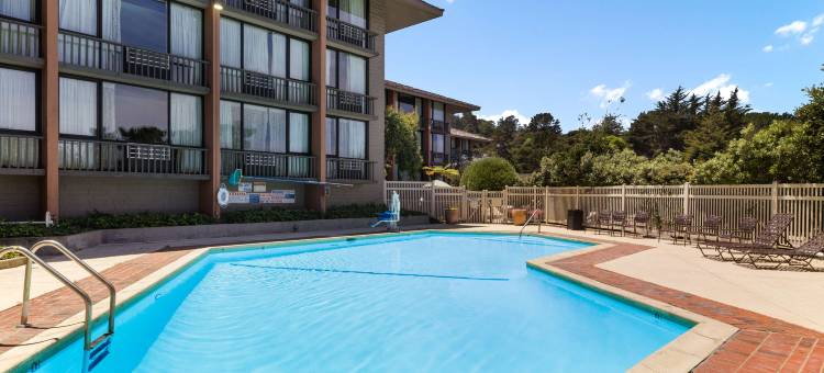 蒙特里红狮酒店(Red Lion Hotel Monterey)图片