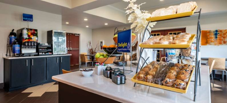 奥本代尔贝斯特韦斯特套房酒店(Best Western Auburndale Inn  Suites)图片