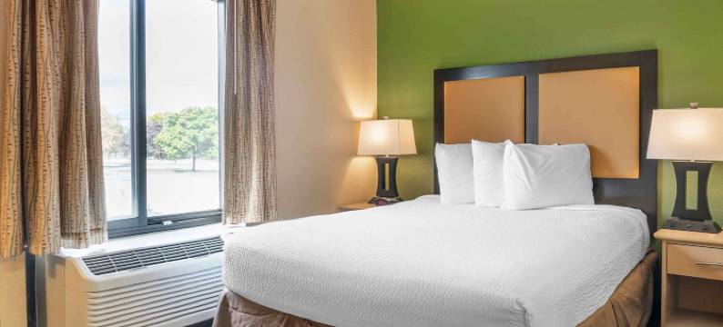 底特律沃伦美国长住精选套房酒店(Extended Stay America Select Suites - Detroit - Warren)图片