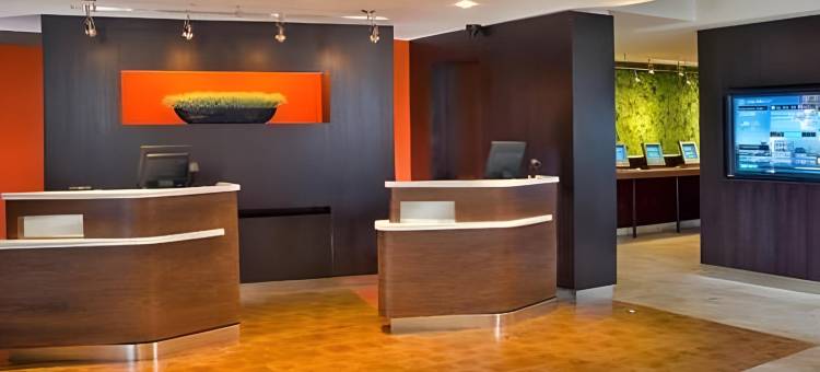 Courtyard Syracuse Downtown at Armory Square图片