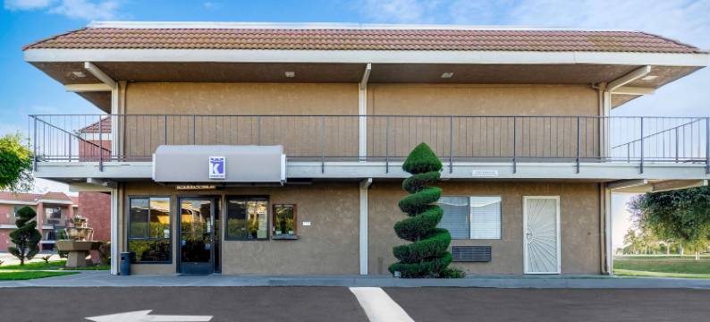 马德拉骑士酒店(Knights Inn Madera)图片