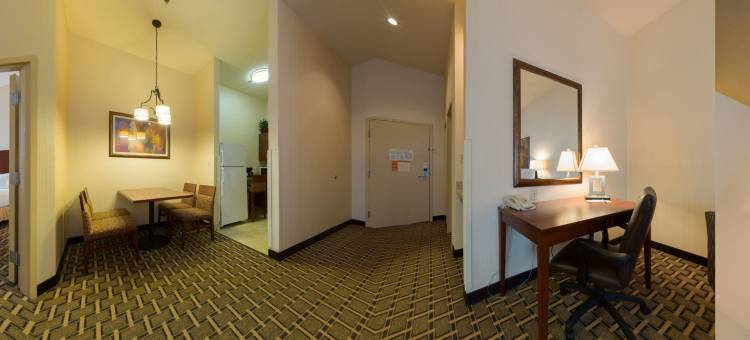 洲际酒店集团智选假日酒店米德维尔(I-79 147a出口)(Holiday Inn Express Meadville (I-79 Exit 147A))图片