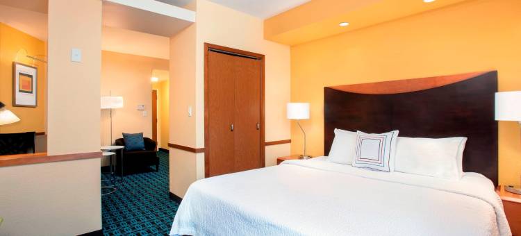 莱克兰普兰特城万枫酒店及套房(Fairfield Inn & Suites Lakeland Plant City)图片