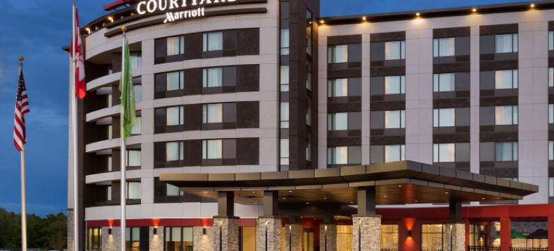 多伦多米西索加西万豪万怡酒店(Courtyard Toronto Mississauga/West)图片